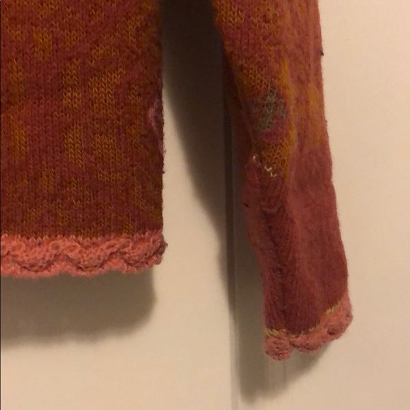 Cardigan with front zipper. - Picture 2 of 3